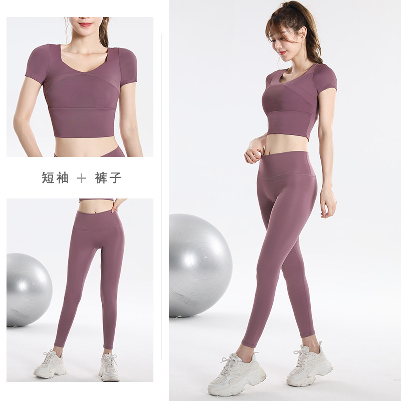 Hızlı Kuruyan Spor Üstü, Dahil - Yoga & Fitness Classes By Niharika Zirakpur Reviews incelemesi ve fiyatı